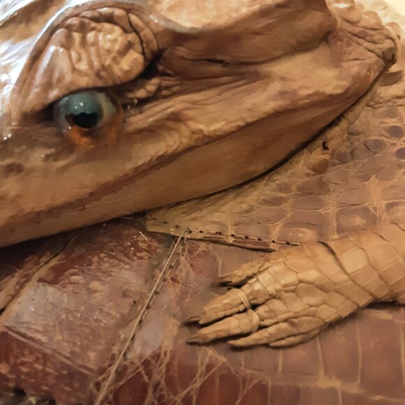 50's Vintage Alligator Leather Purse - Picture 11 of 15